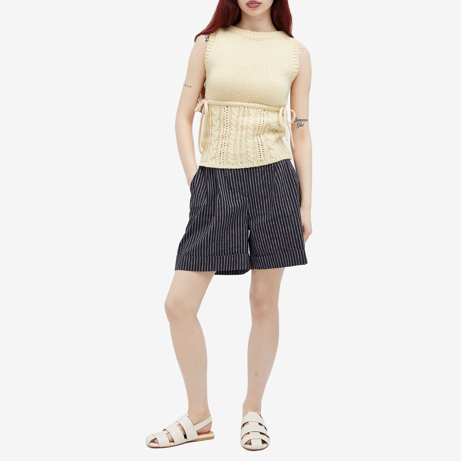 Women's Linen Stripe Pleated Short in Stone Stripe