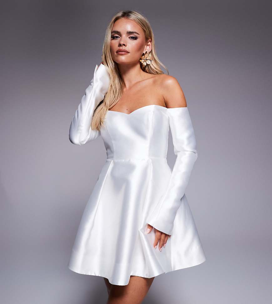 Structured mini dress in ivory-White