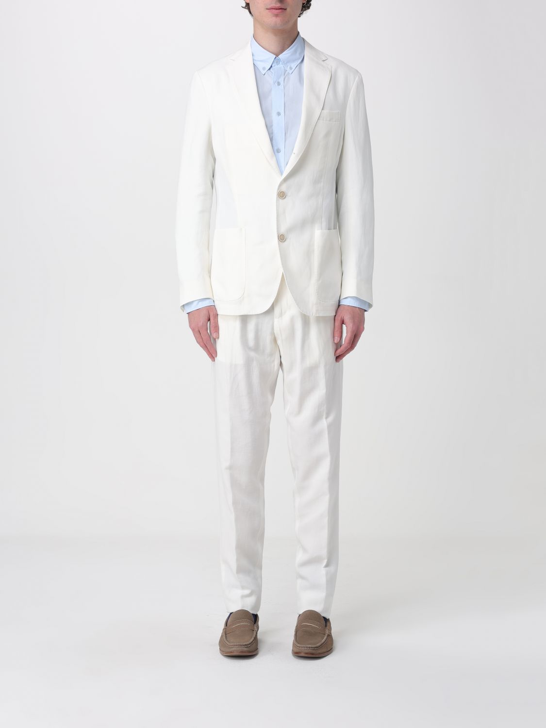 Suit Men color Blue