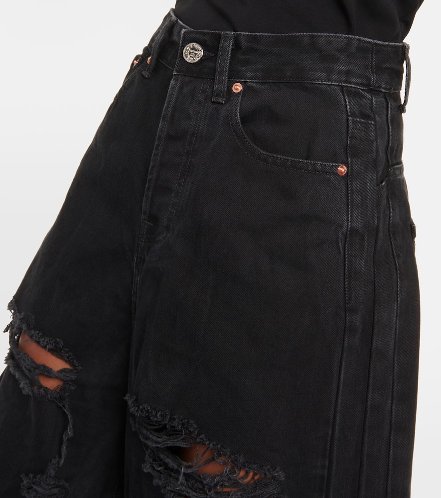 Distressed wide-leg jeans