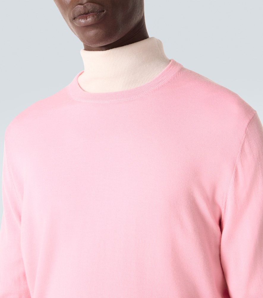 Virgin wool sweater