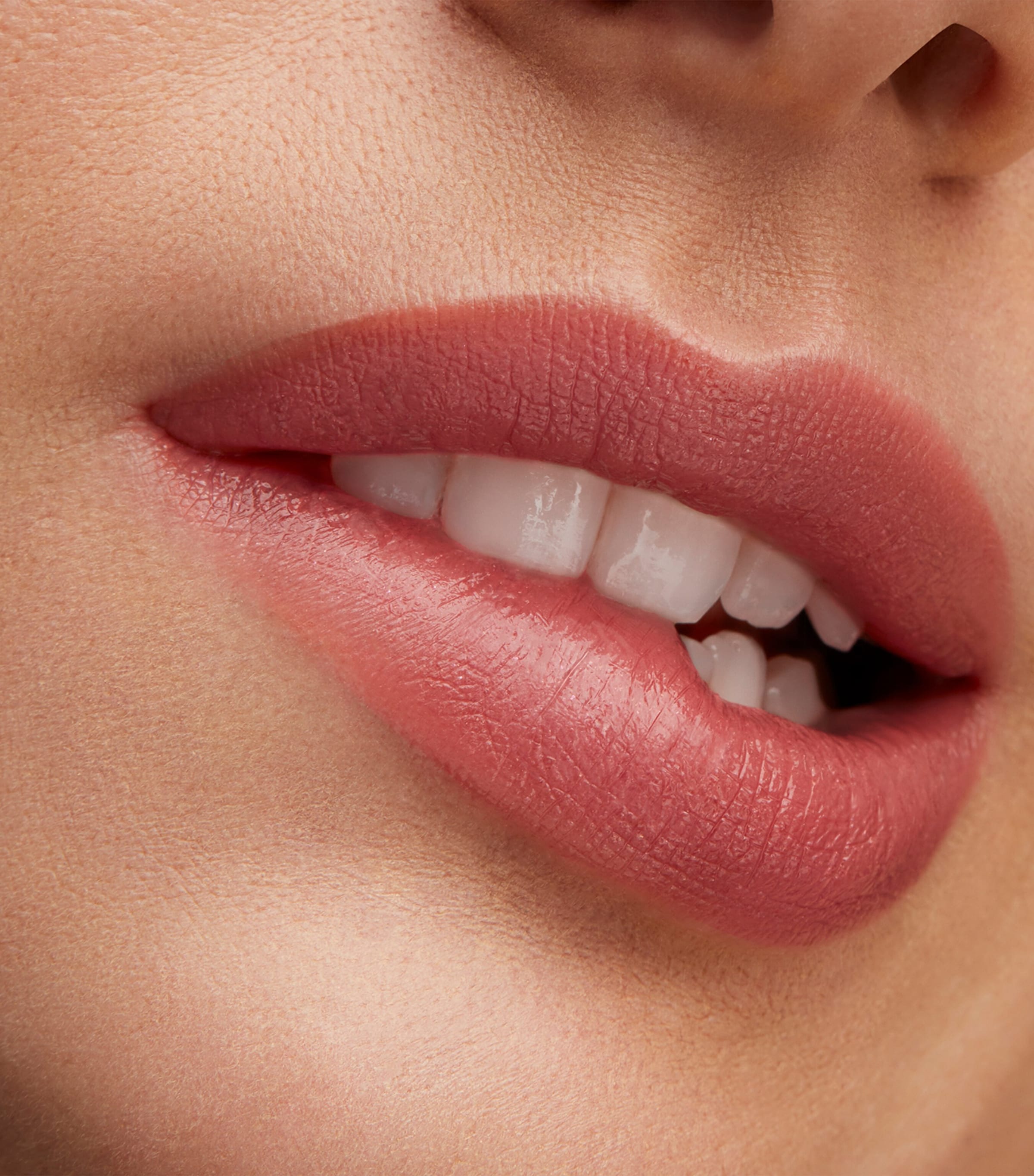 Lustreglass Sheer-Shine Lipstick