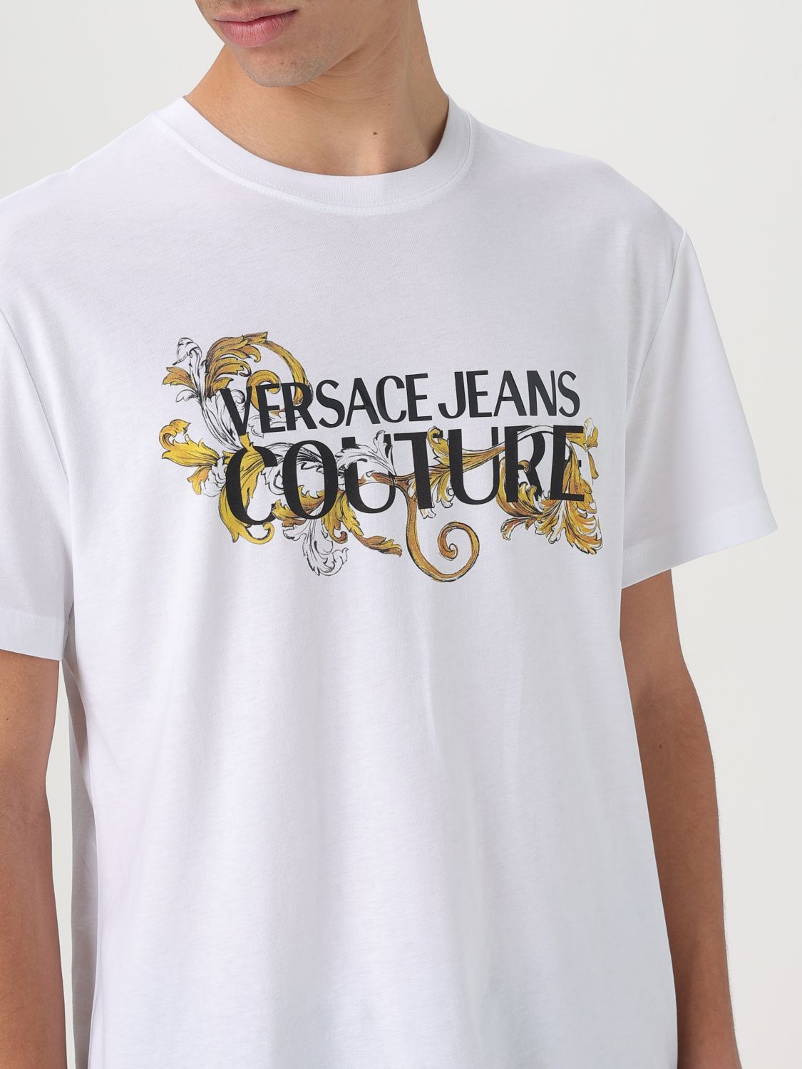 T-Shirt Men color White