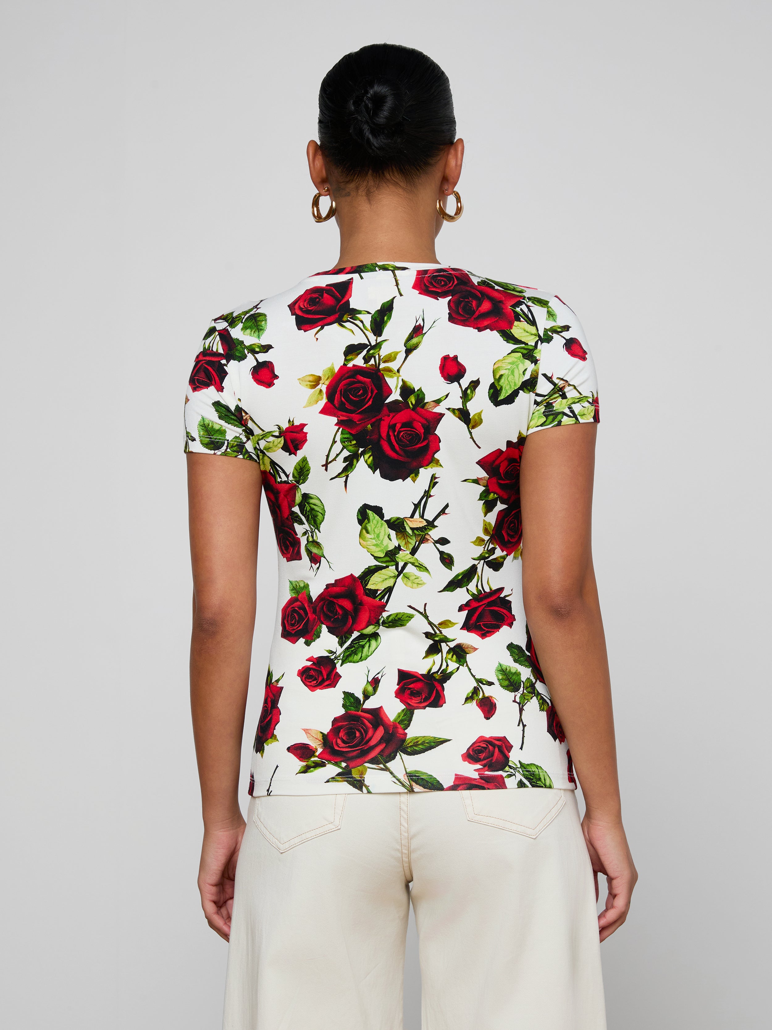 Ressi Fitted T-Shirt In White/red Romantic Rose