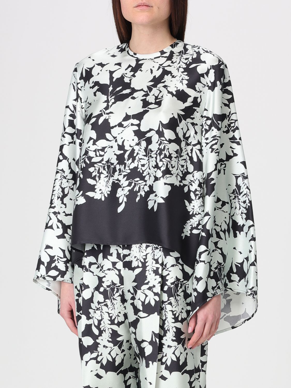 Top Woman color Black