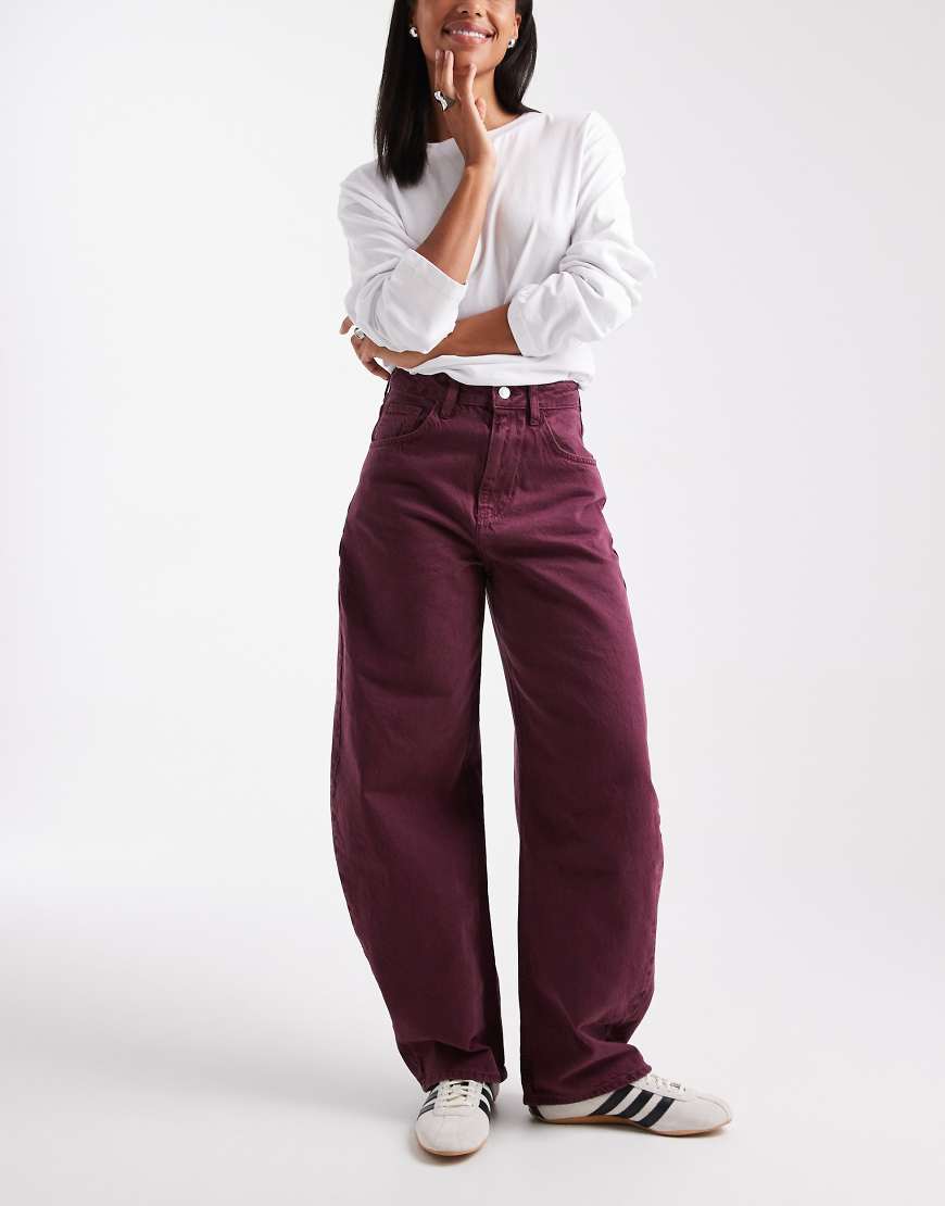 High waist barrel jean in burgundy-Red