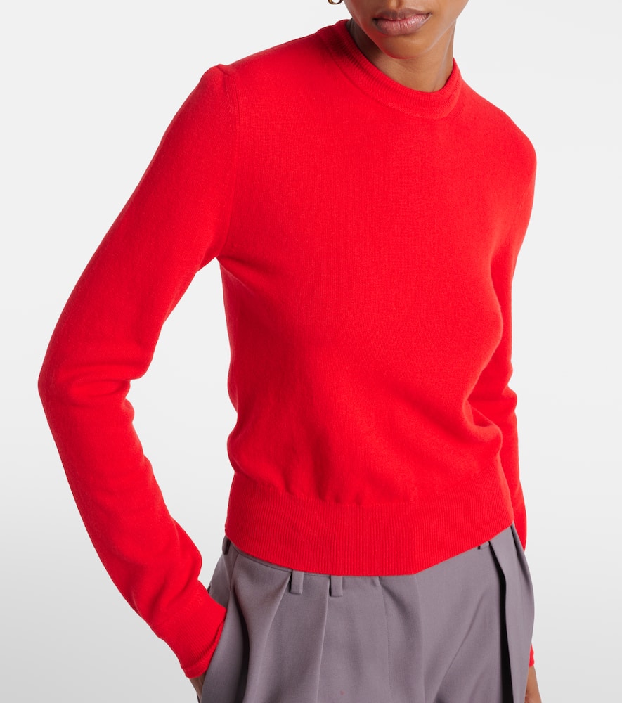 Virgin wool sweater