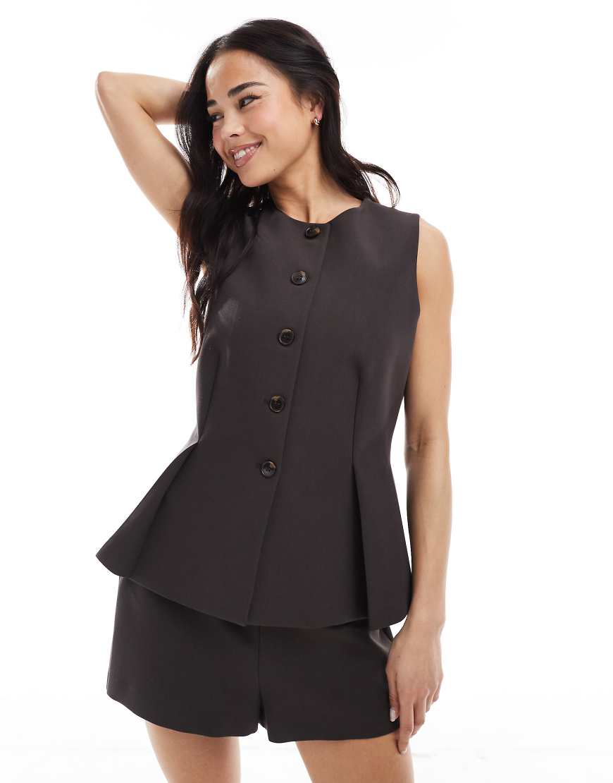 ASOS DESIGN tailored peplum vest in chocolate-Brown