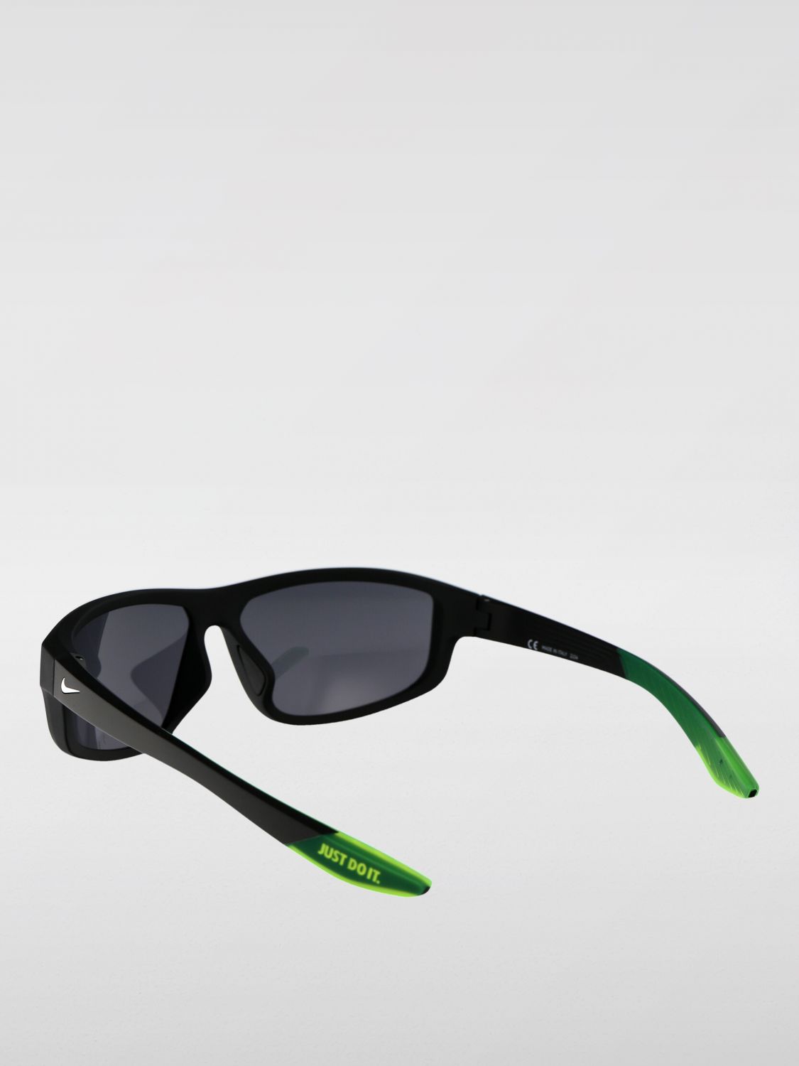 Sunglasses NIKE Woman color Black