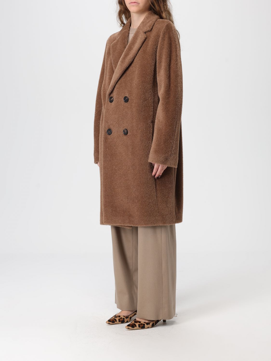 Coat Woman color Camel