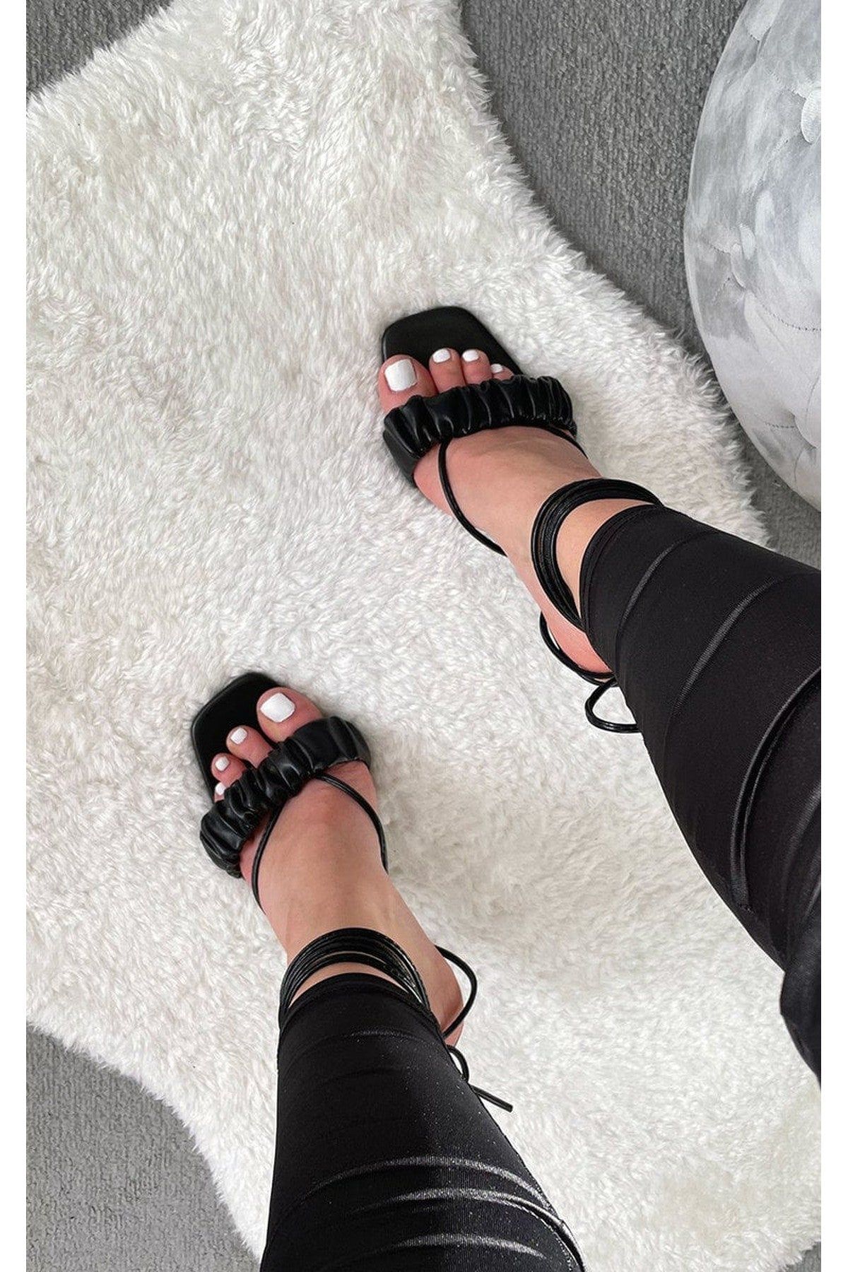 IKRUSH Women's Zizi Strappy Mule Heels in Black