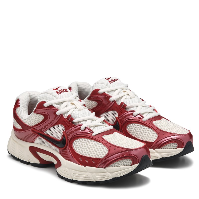 Women's V5 Rnr Sneakers (Pearl/Black/Crimson)