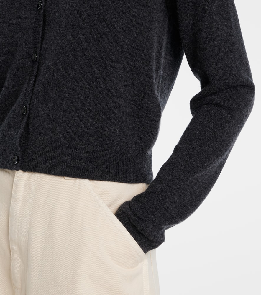 Cropped wool and cashmere cardigan