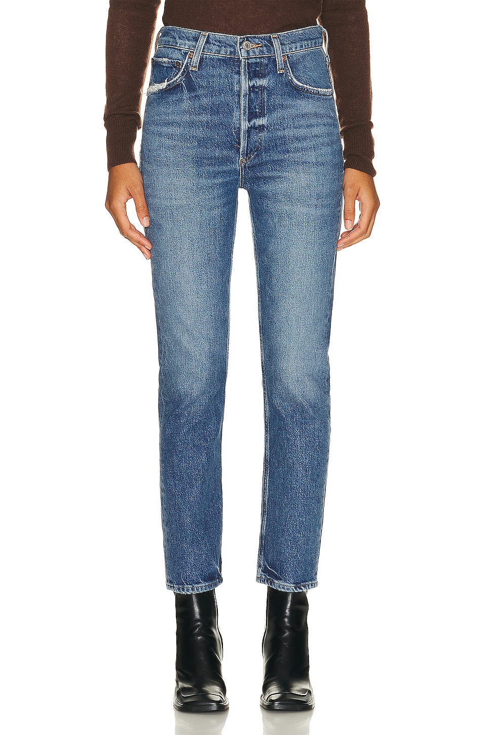 AGOLDE Riley Long High Rise Straight Jeans in Moor - Denim-Light. 32 also in