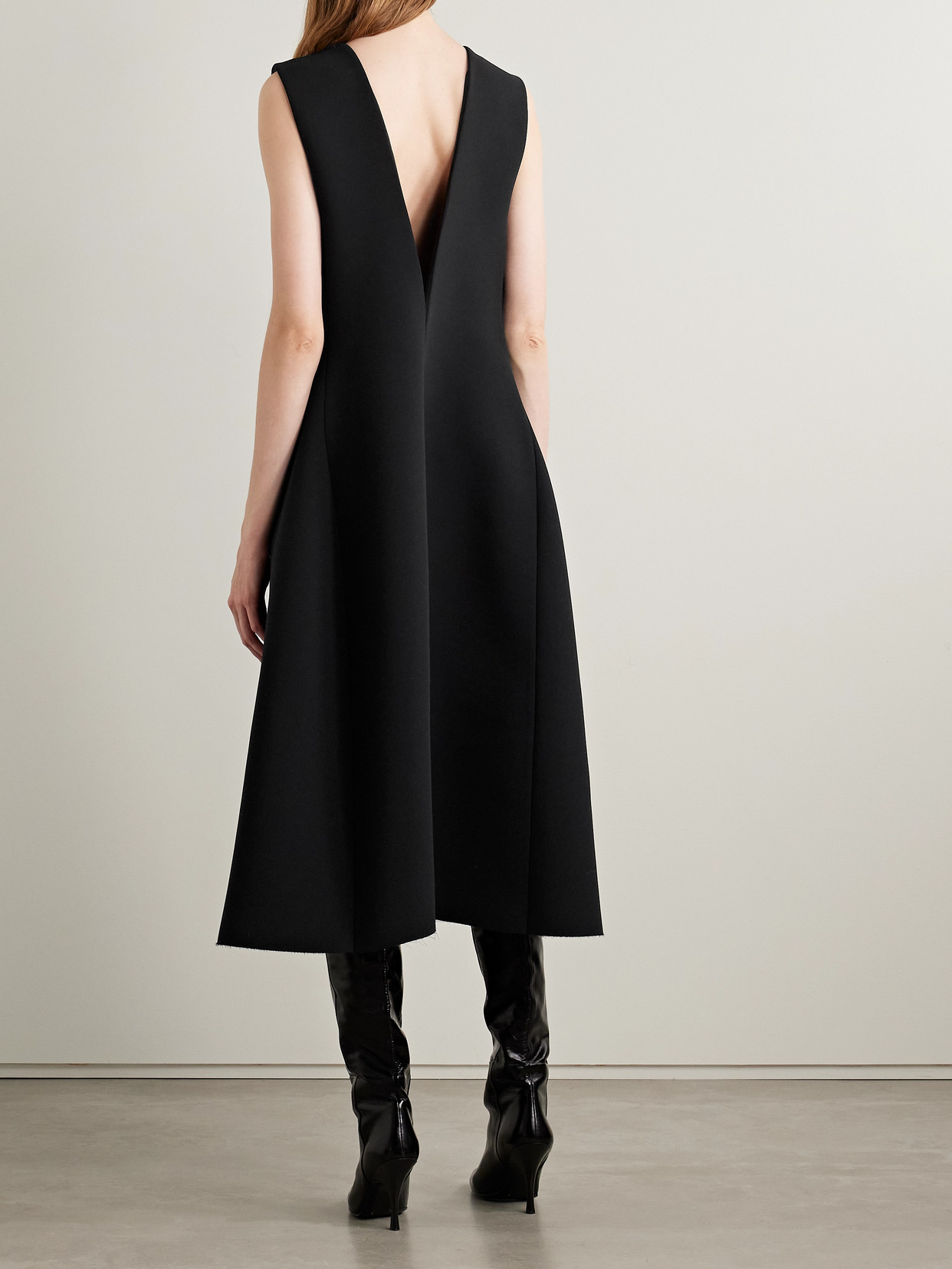 Medow Crepe Midi Dress - Black