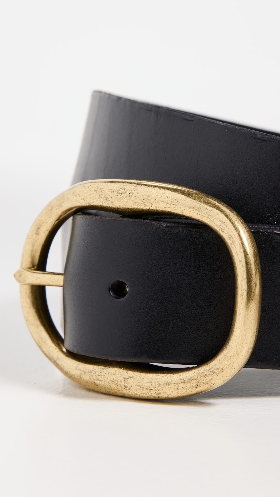 Oval Buckle Belt True Black