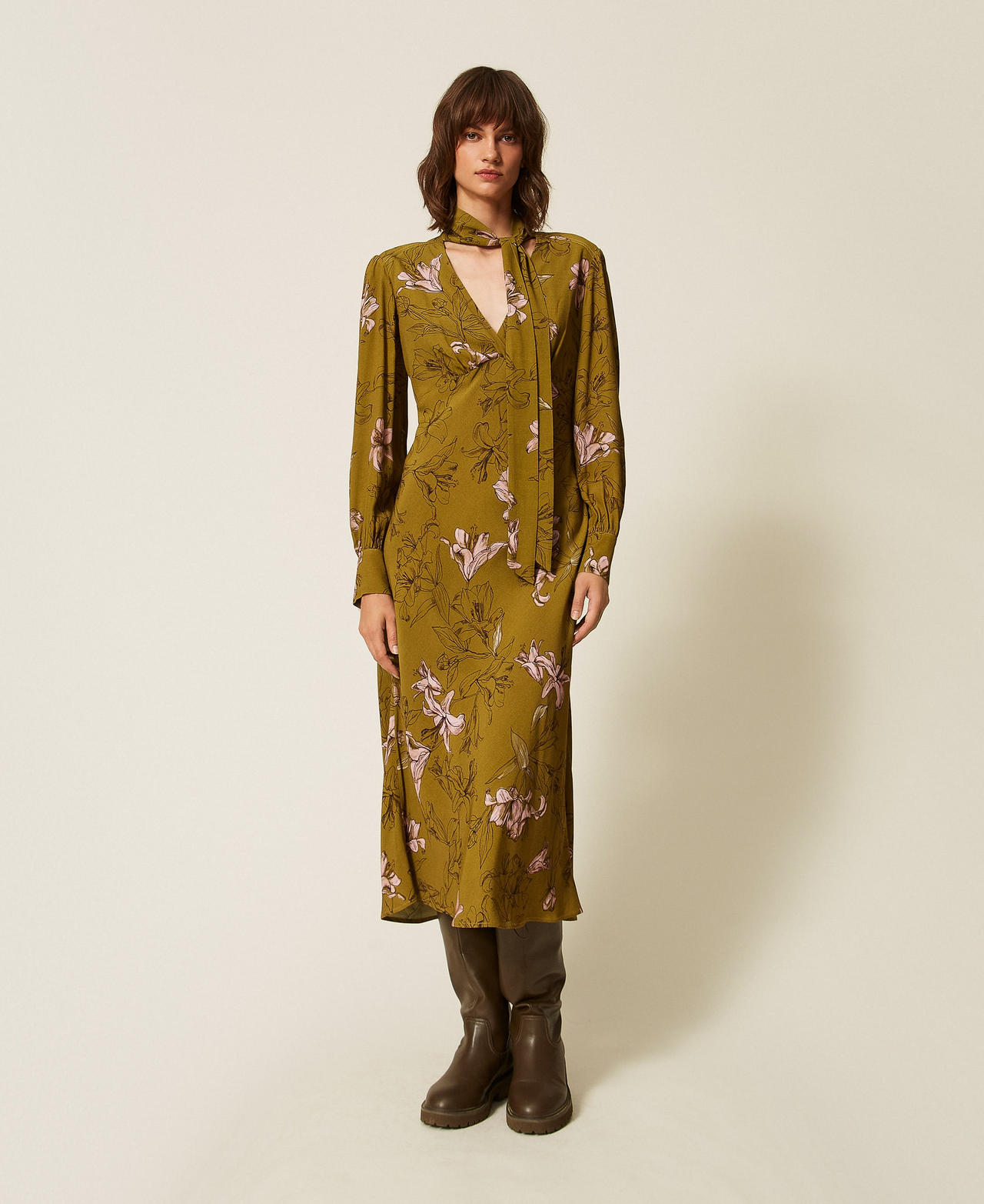 Floral crêpe de Chine midi dress