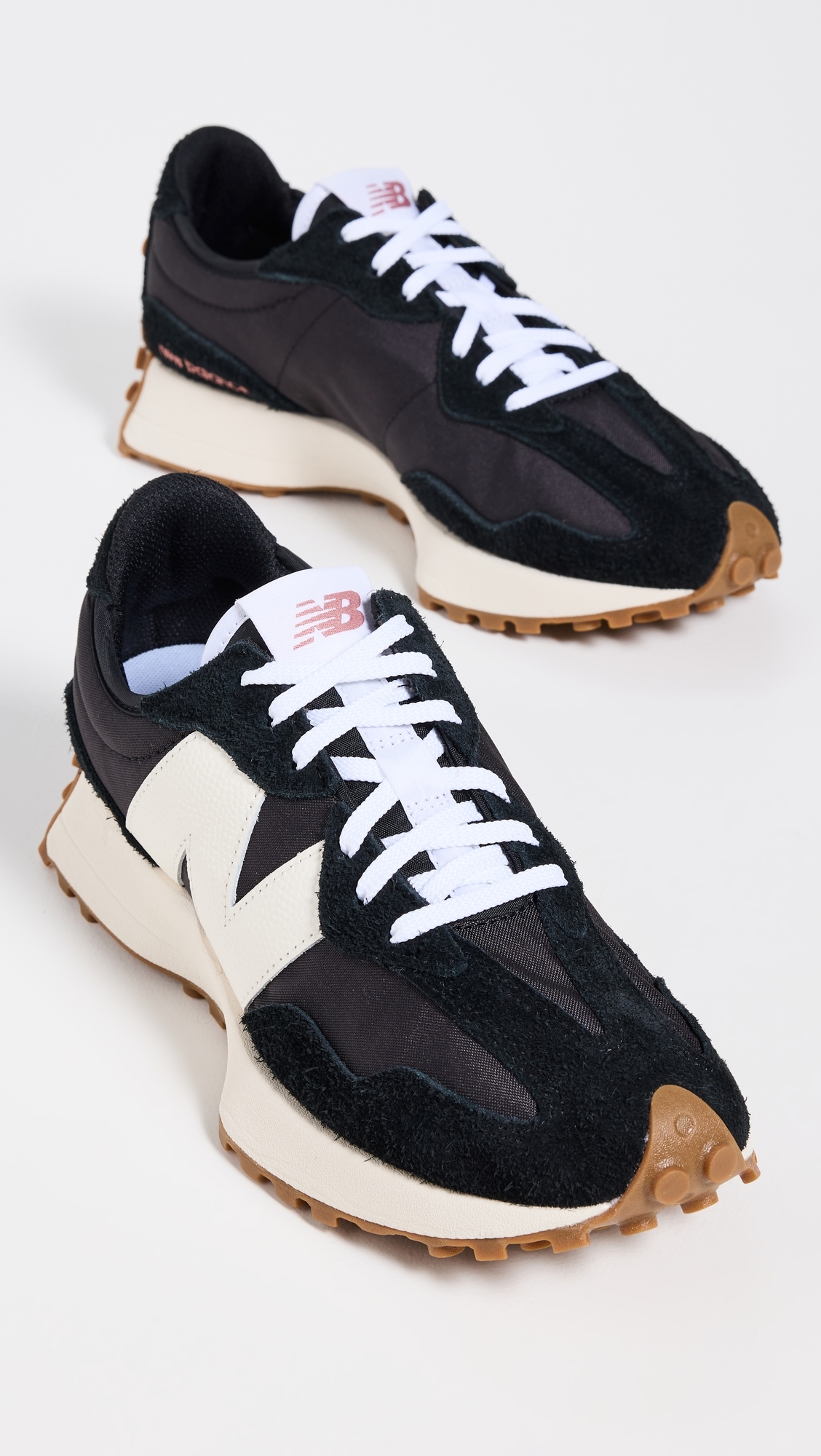 WS 327 Sneakers Black White