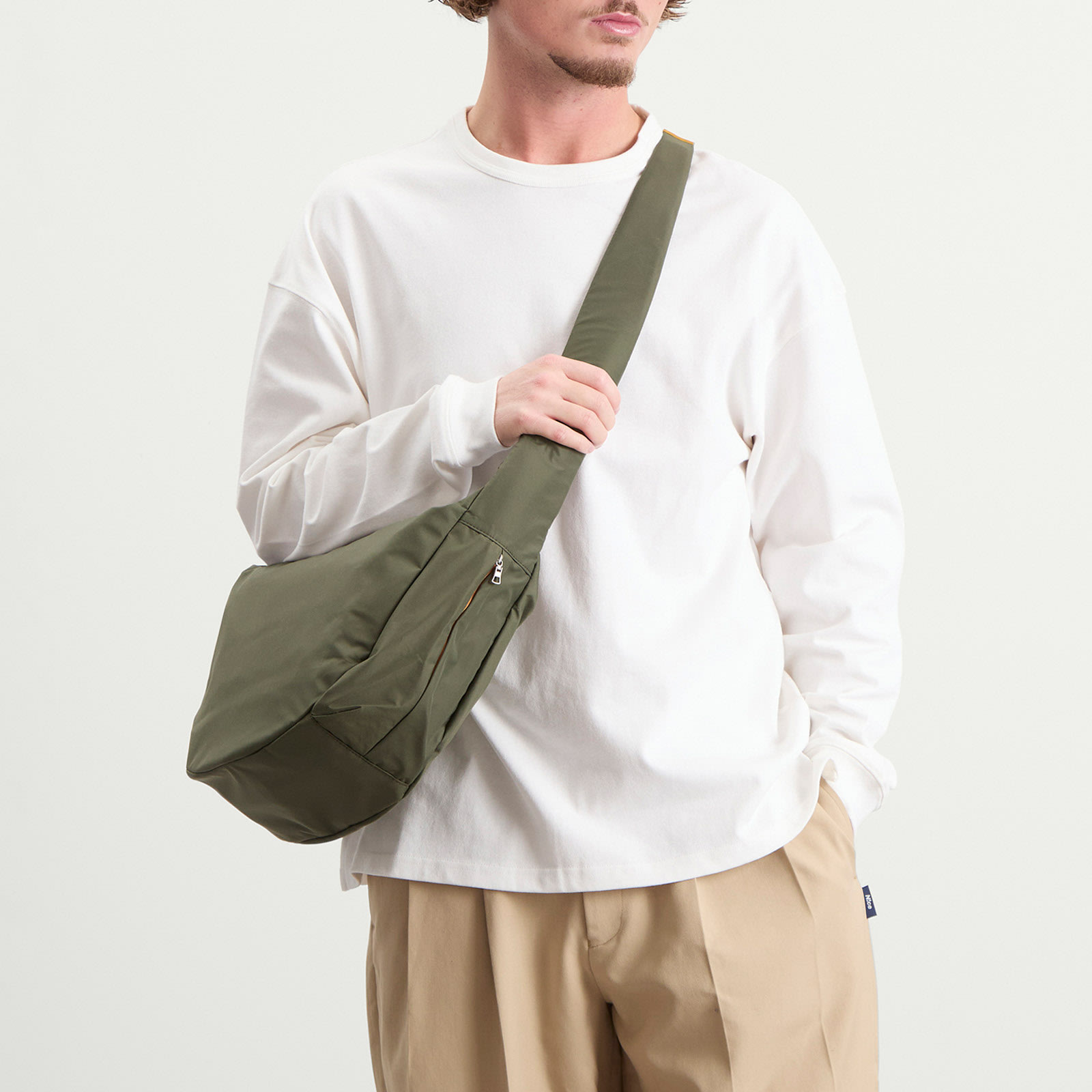 Ark Shoulder Bag Khaki