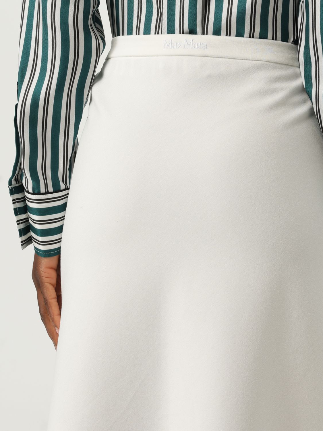 Skirt Woman color Black