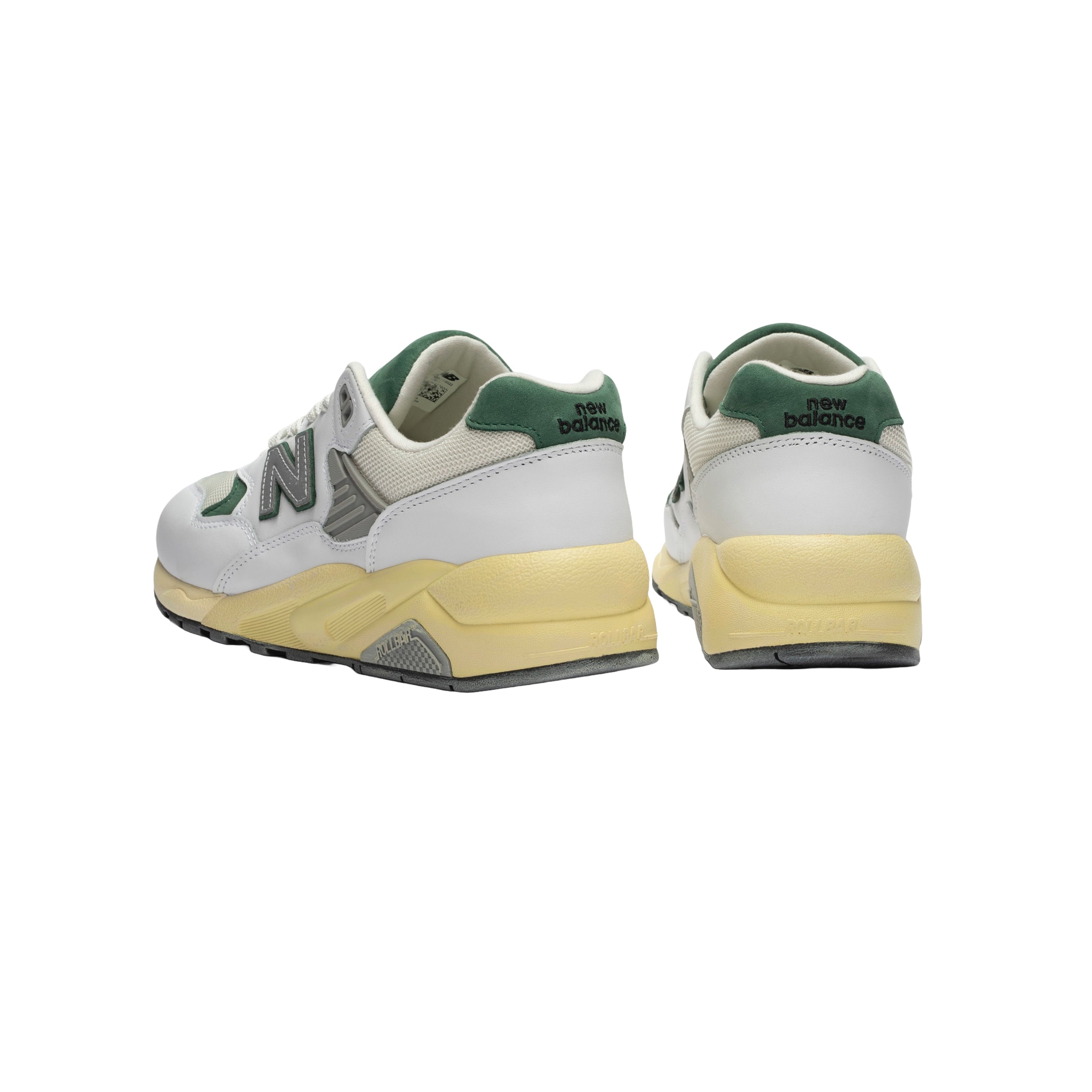 580 'White Nightwatch Green'
