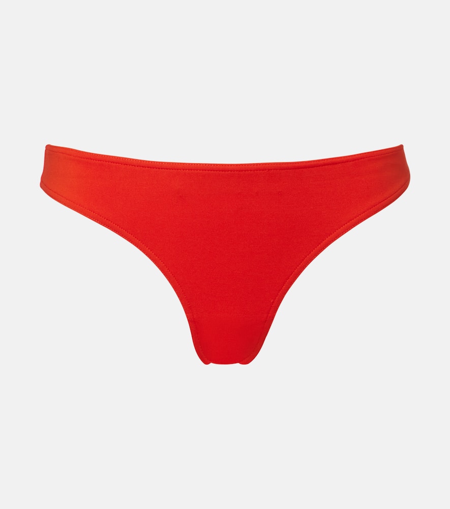 Minimum bikini bottoms