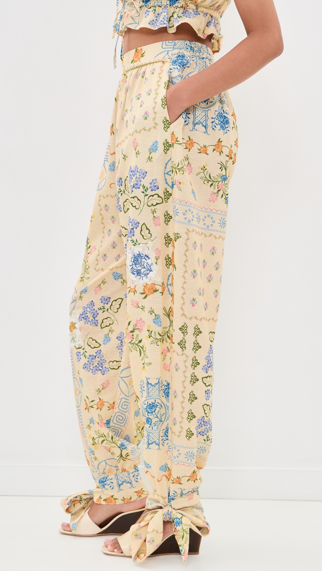Zaida Embroidered Pants Multicolor