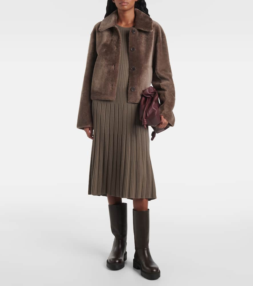 Ribbed-knit pleated wool midi dress