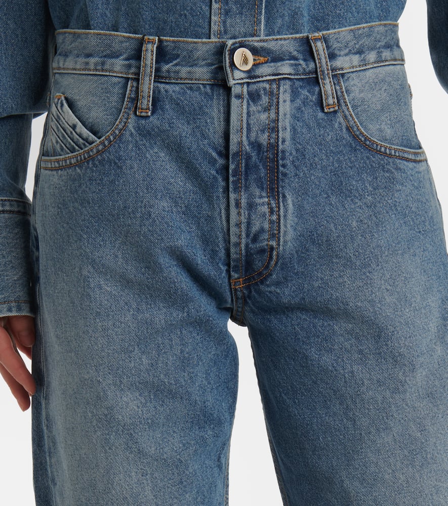 Mid-rise straight jeans