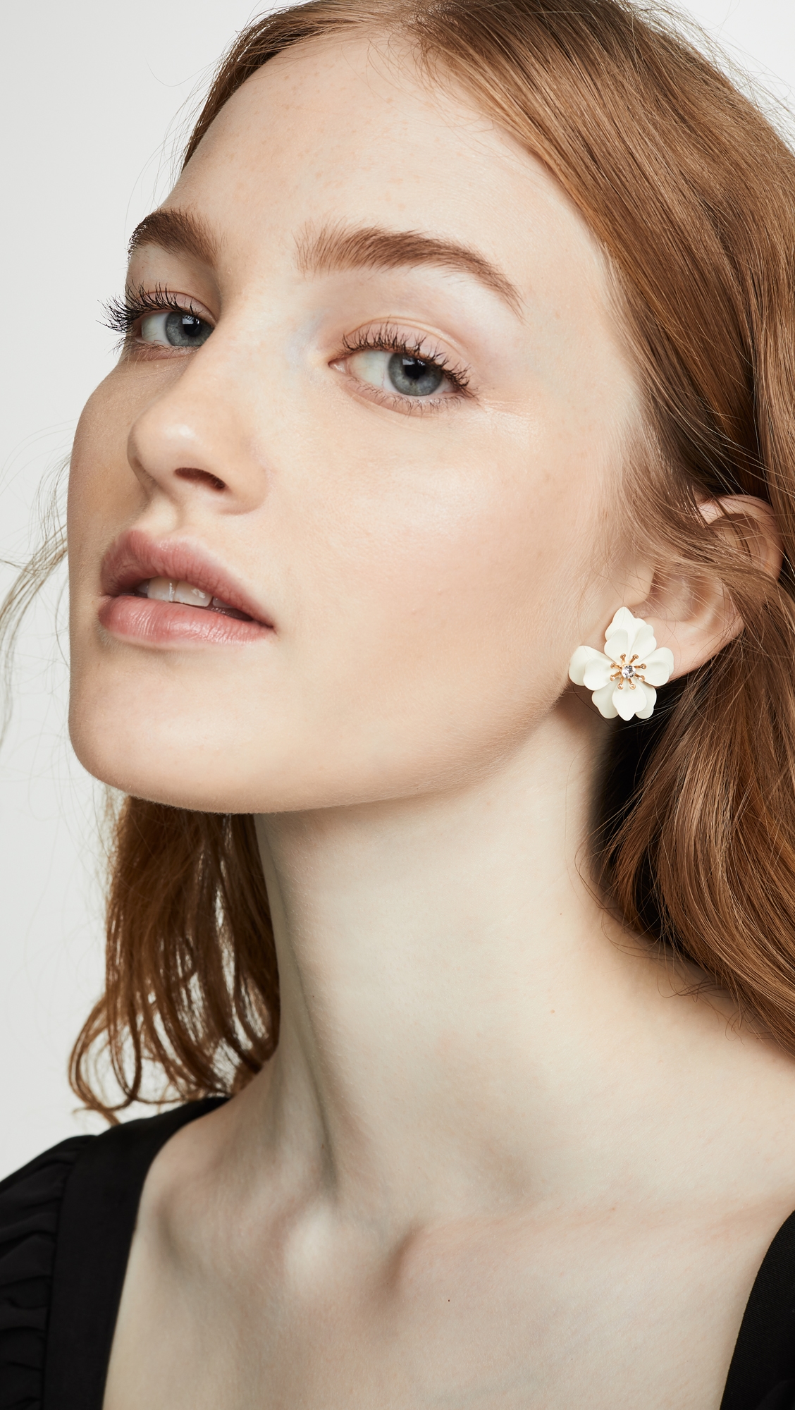 Bloom Earrings White One Size