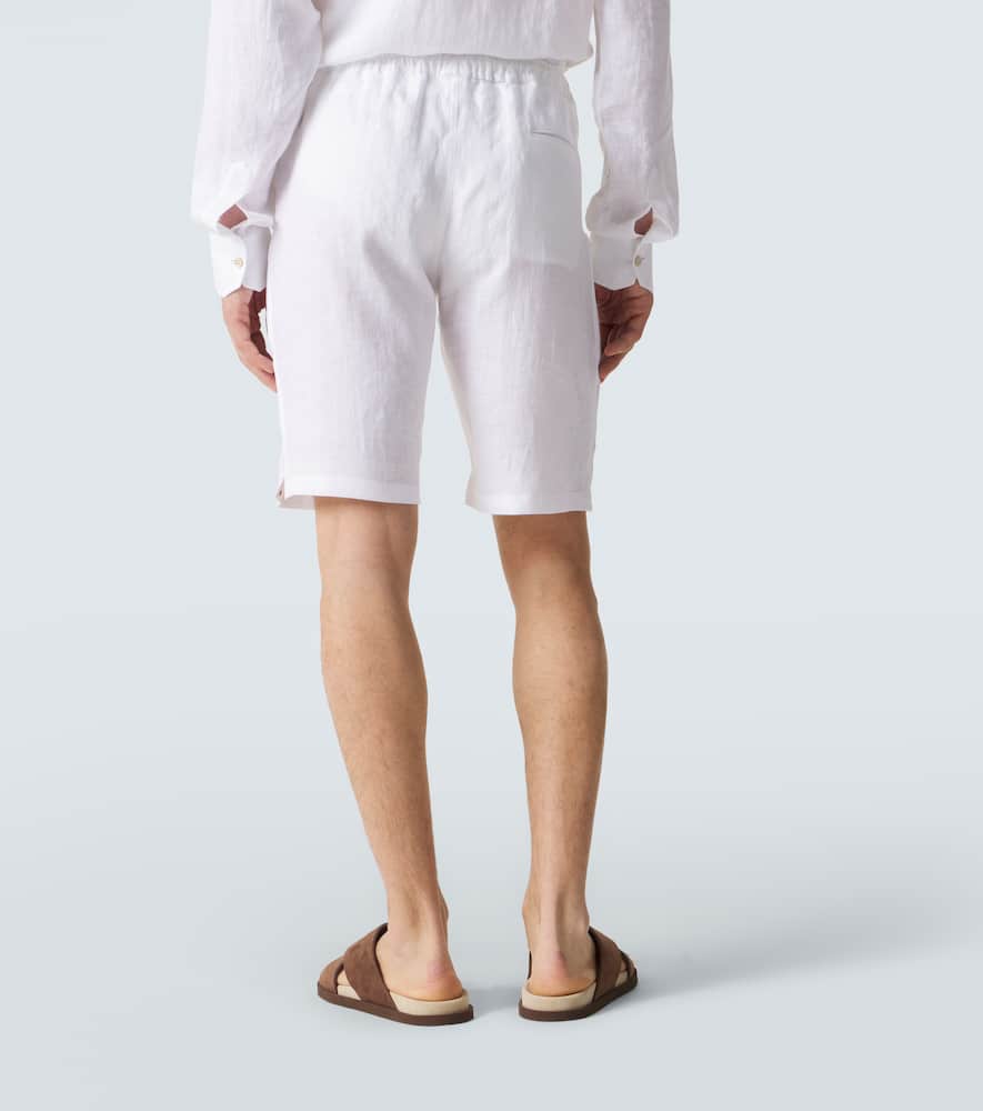 Linen shorts
