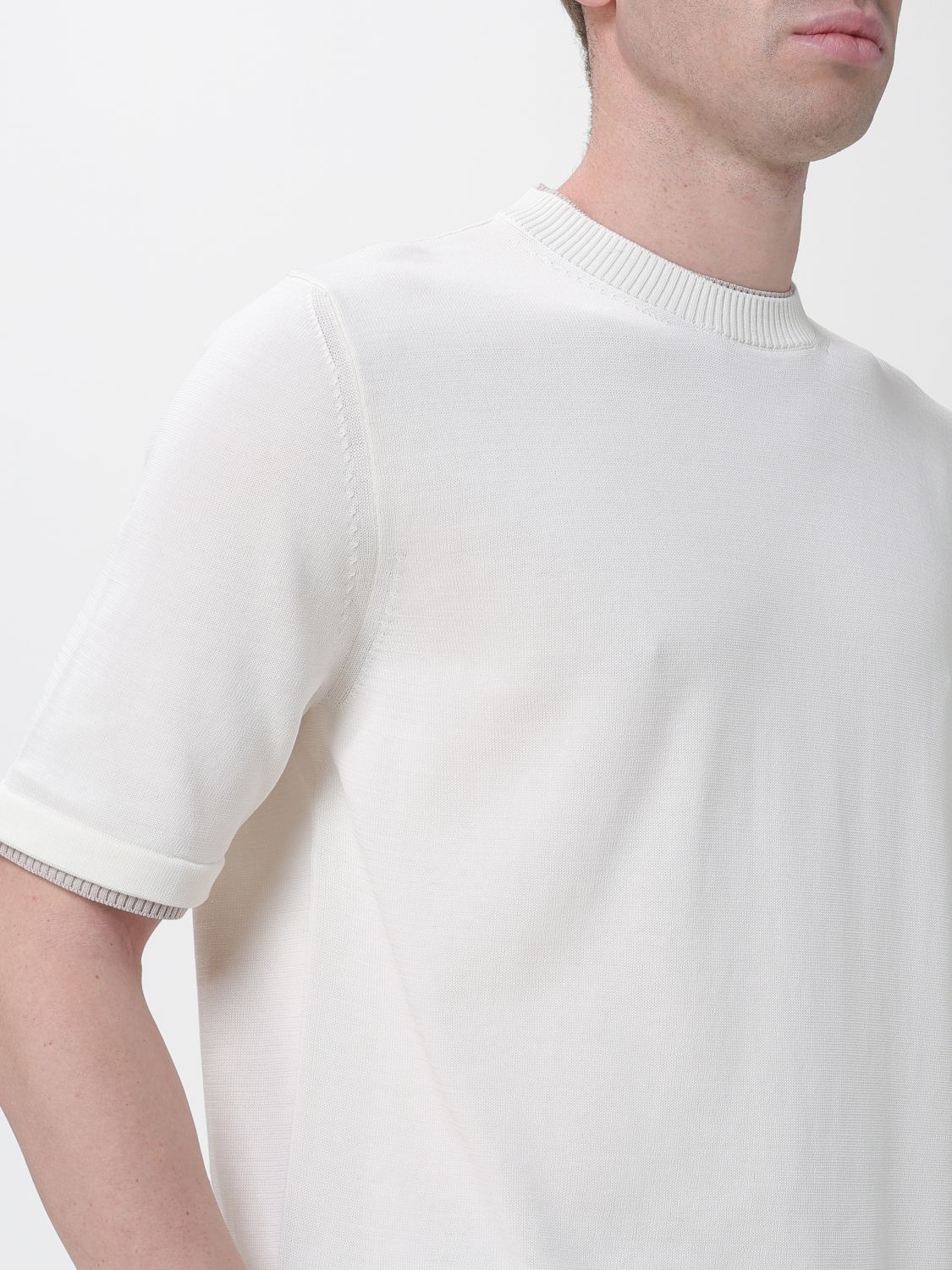 T-Shirt Men color White