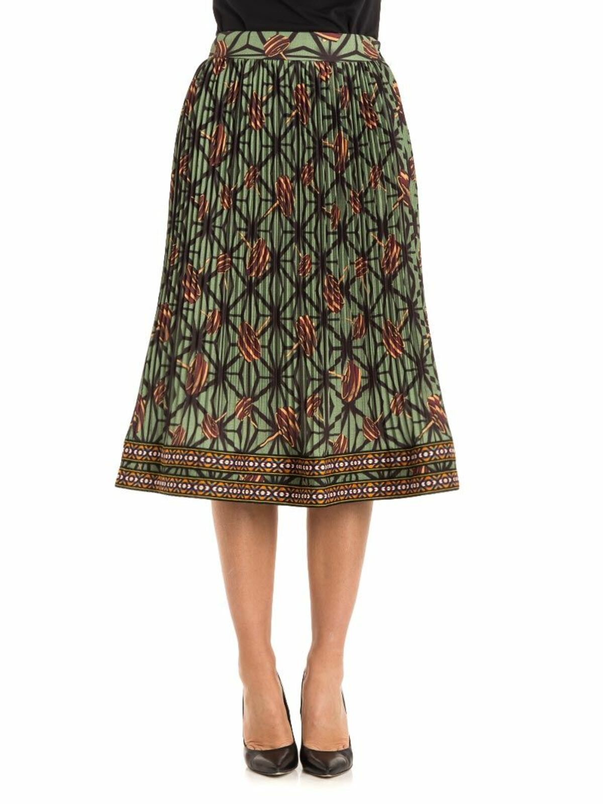 Pleated skirt