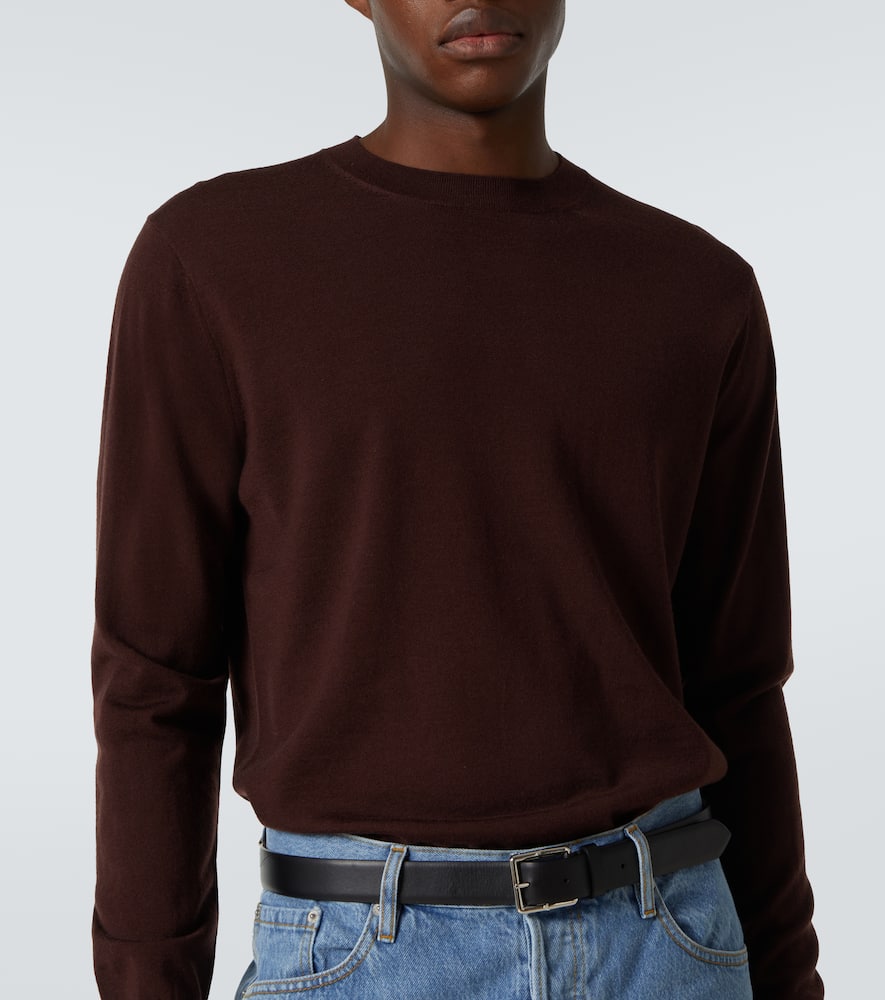 Wool sweater