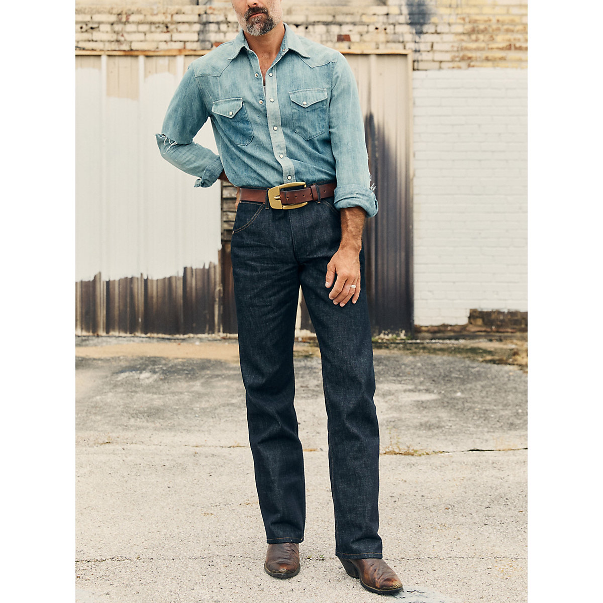X Imogene + Willie 10MW White Oak Selvedge Men's Jean in Indigo Rigid
