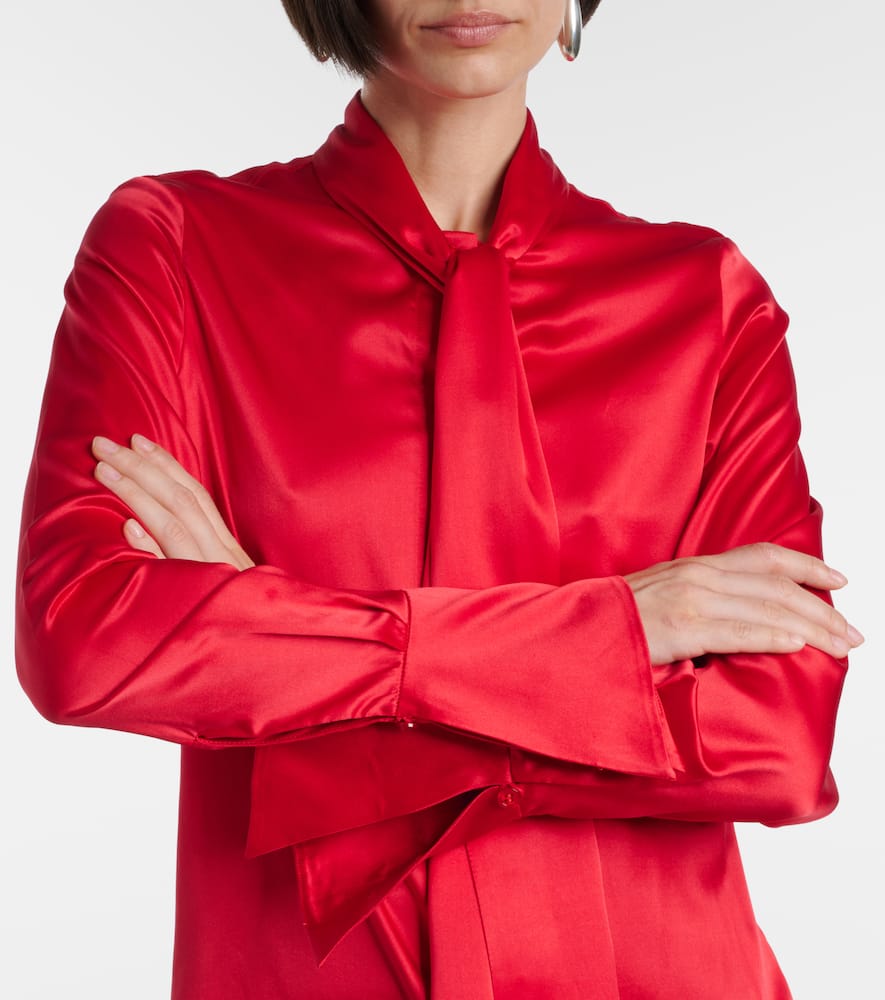 Lavalliere silk crêpe de chine shirt