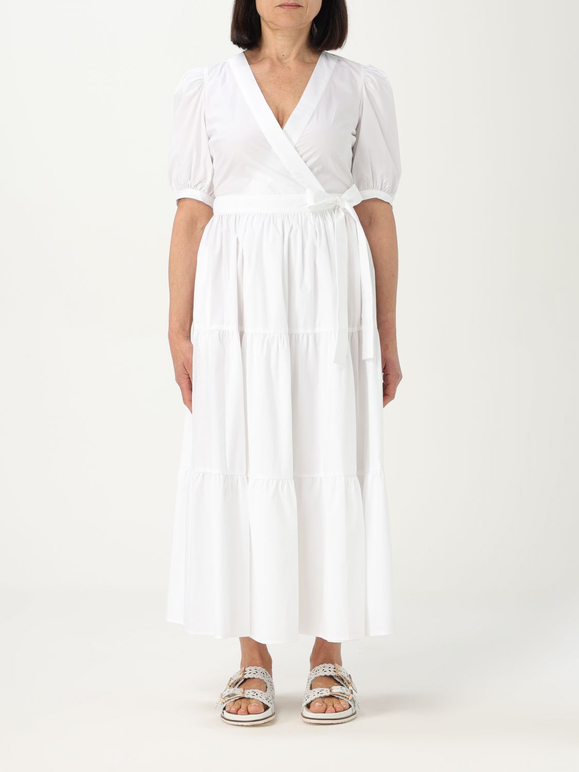 Dress Woman color White