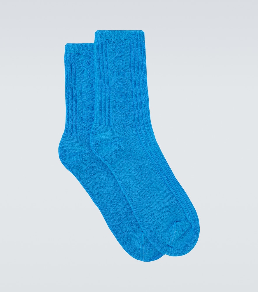 X On cotton-blend socks