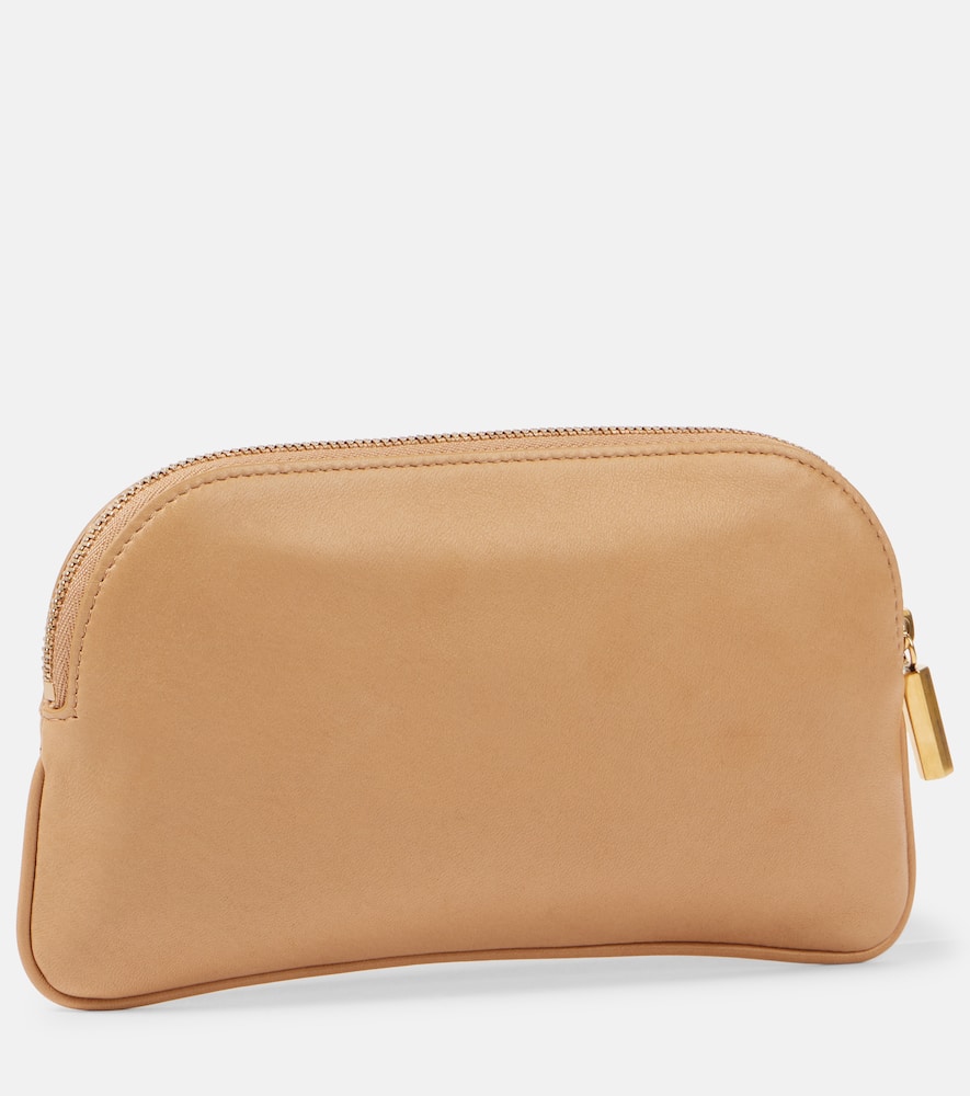 EW Circle leather pouch