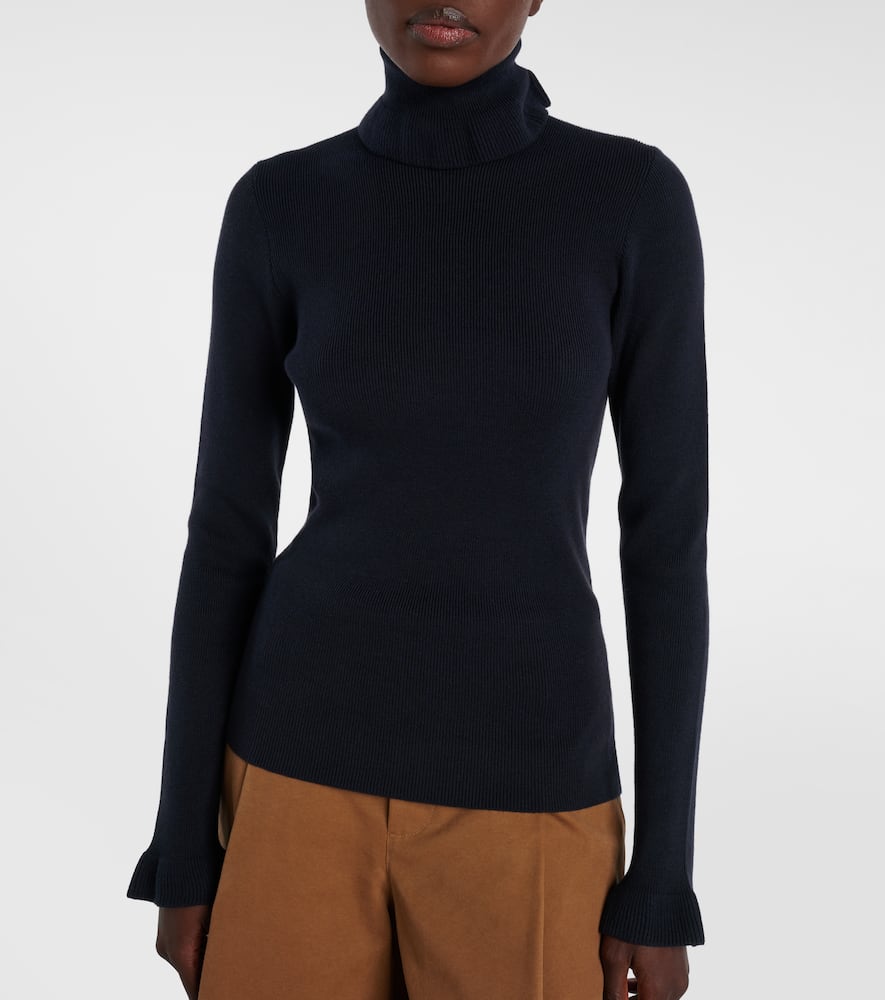 Chloé Ribbed-knit cotton and wool turtleneck sweater