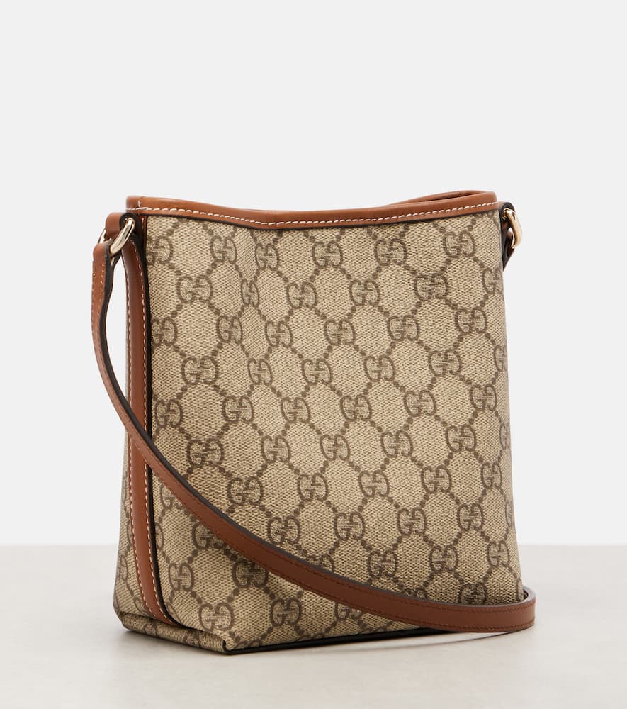 GG Emblem Small bucket bag