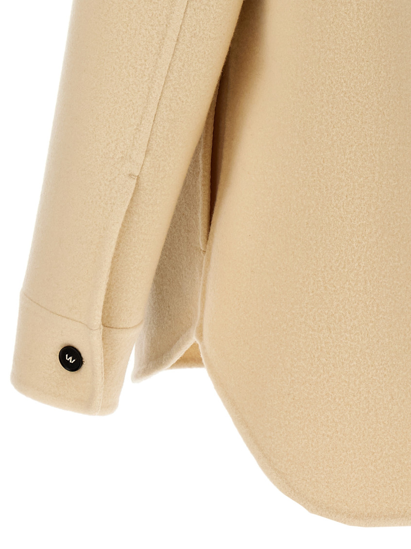 Button-up long-sleeved overshirt