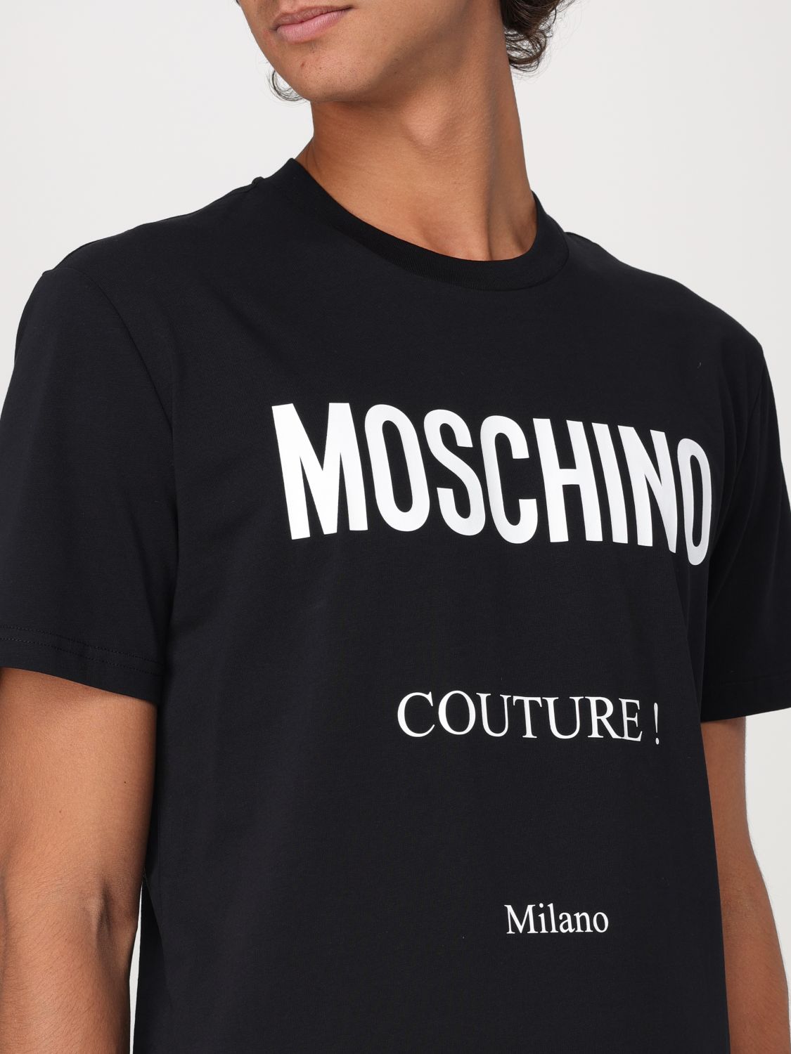 T-Shirt Men color Black