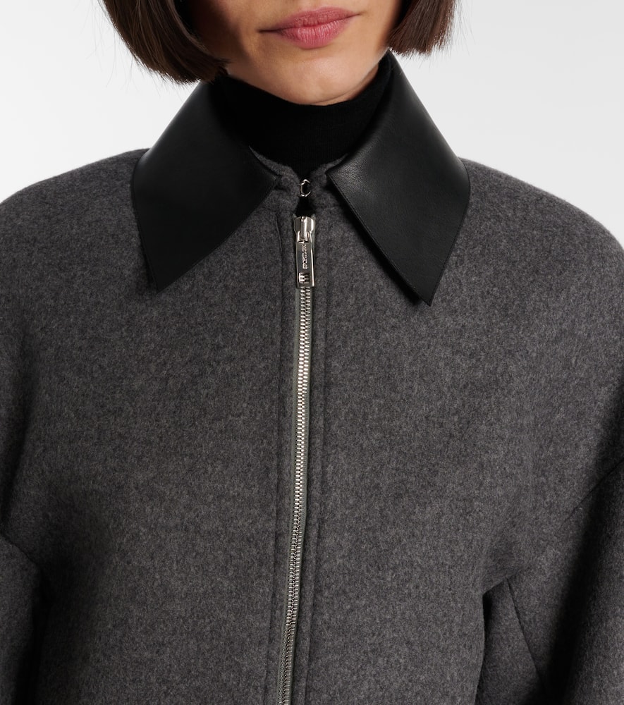Vacuo cropped virgin wool jacket