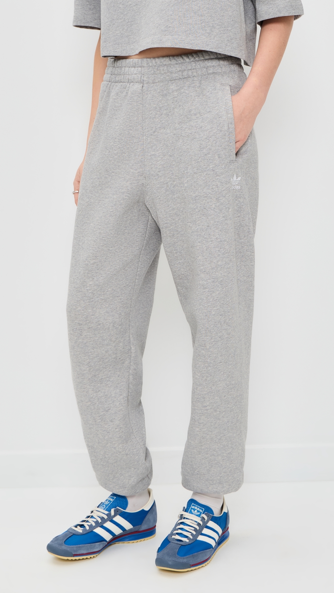 Essentials Loose Fleece Joggers Medium Grey Heather
