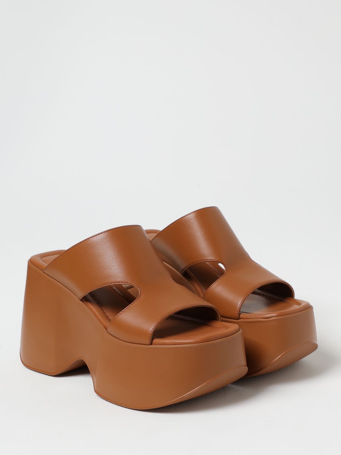 Vic Matie 여성 Shoes VIC MATIÉ Woman color Leather 1G3150DC06C070