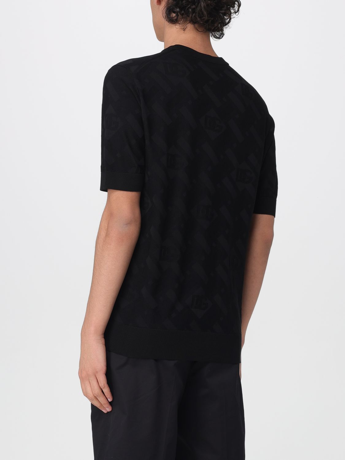 T-Shirt Men color Black