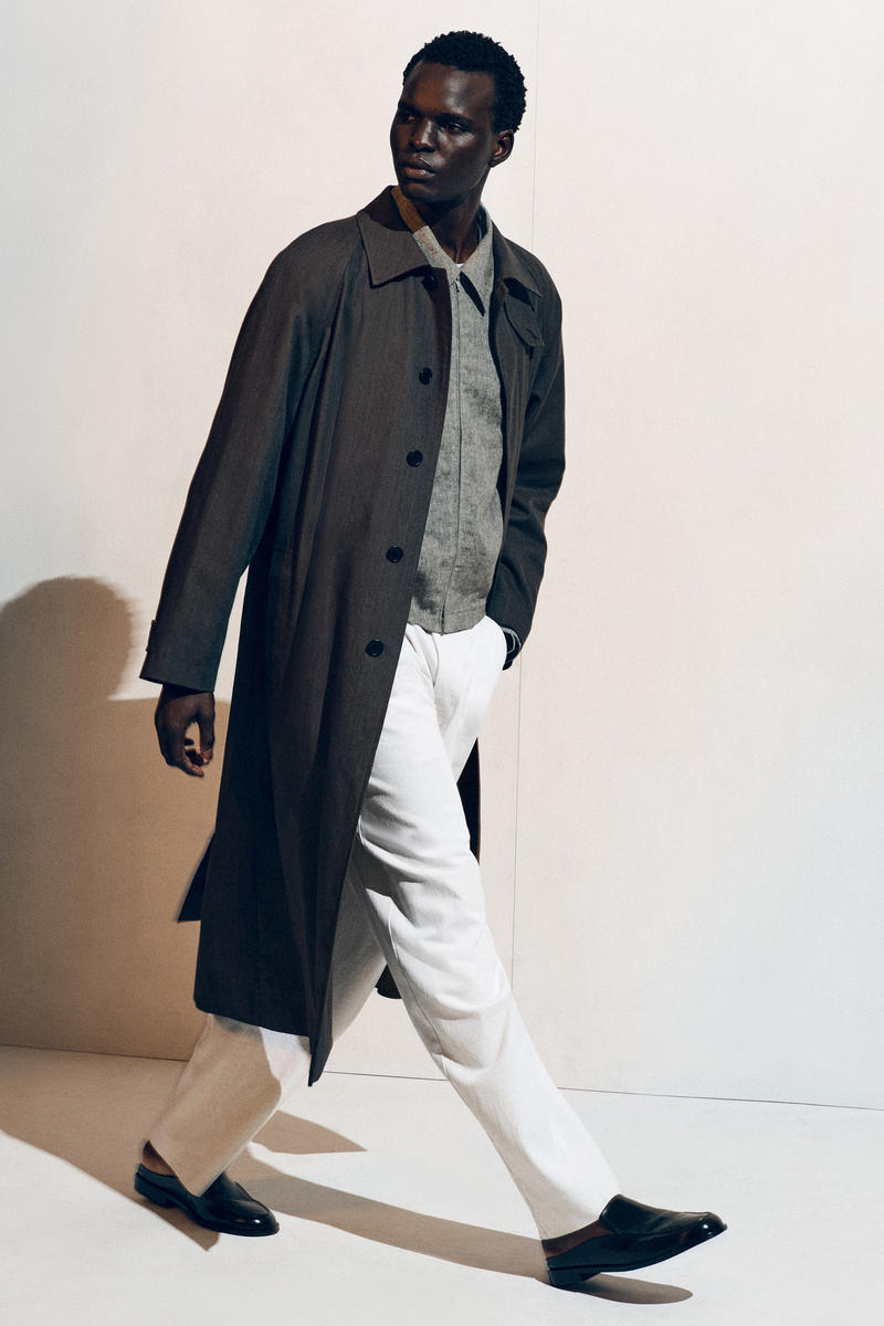 Pleated Wide-Leg Denim Pants