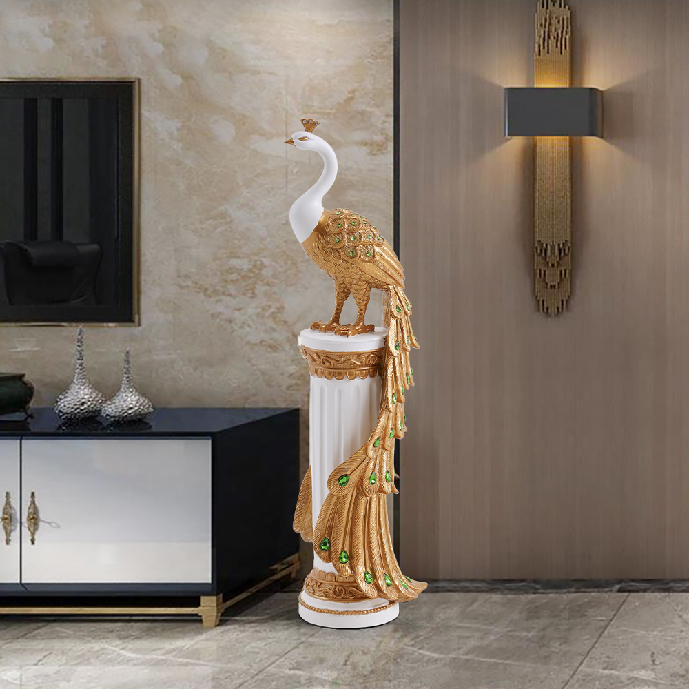 Luxury Resin Peacock Statue with Crystal Accents â Elegant Home Decor Sculpture