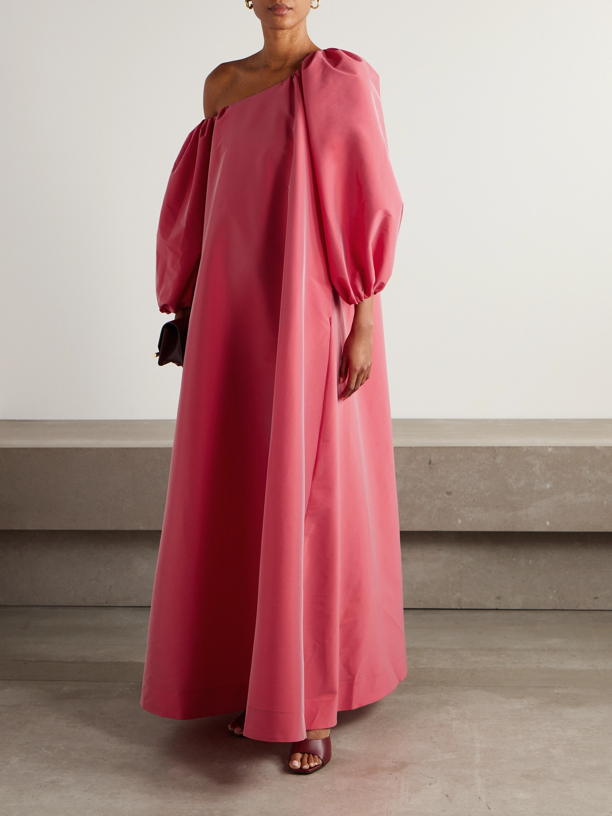 Nathalie Off-the-shoulder Taffeta Gown - Pink